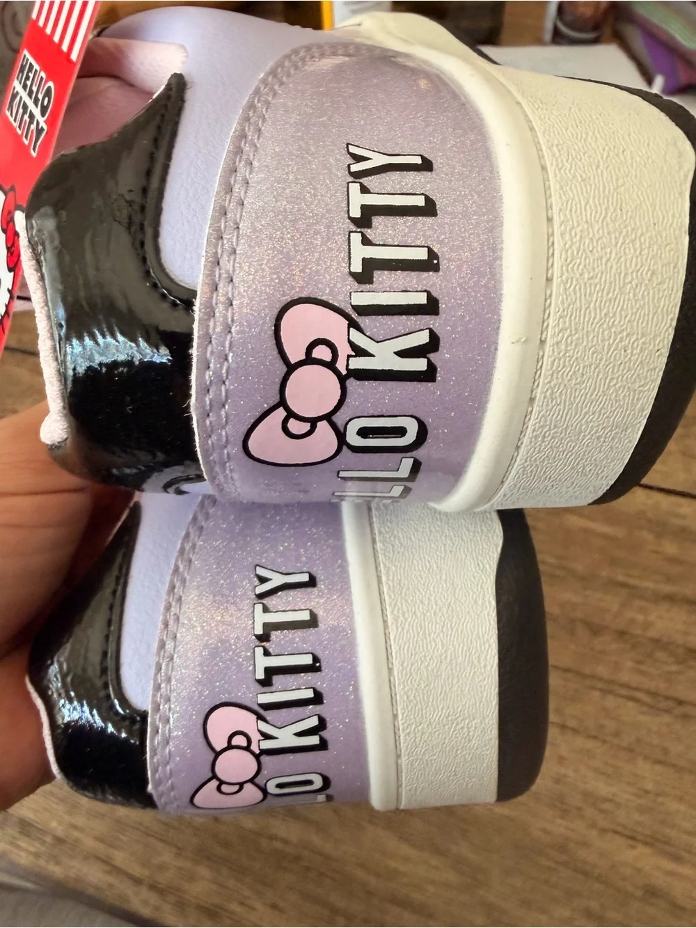Hello Kitty Kids' Lavender and White Sneakers size 9